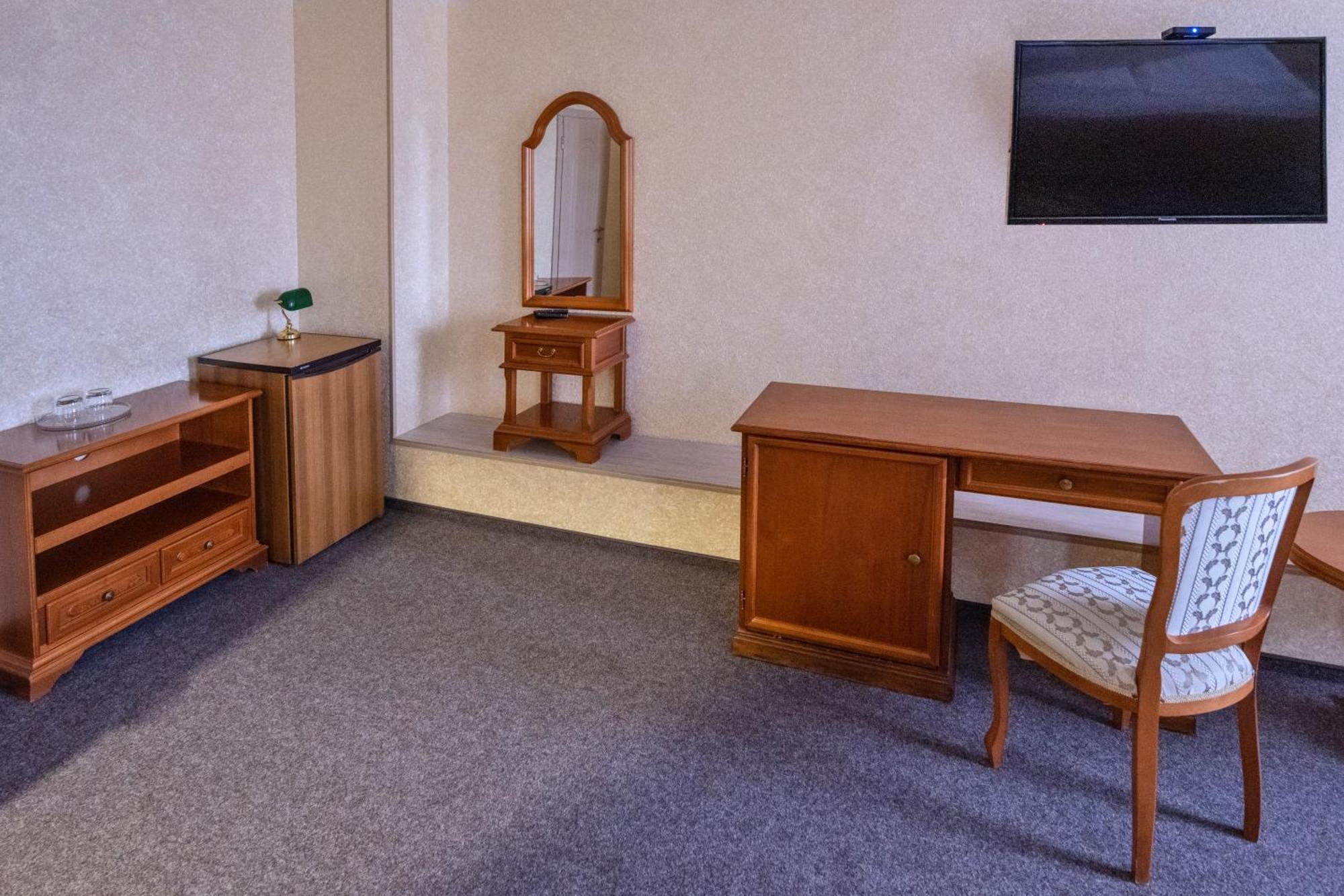 Hotel Express Корпус 2 Kyiv Exterior photo