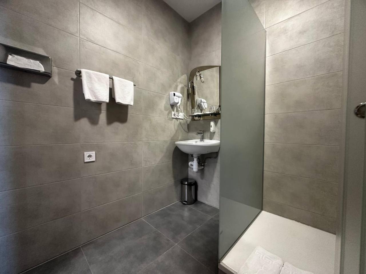 Hotel Express Корпус 2 Kyiv Exterior photo